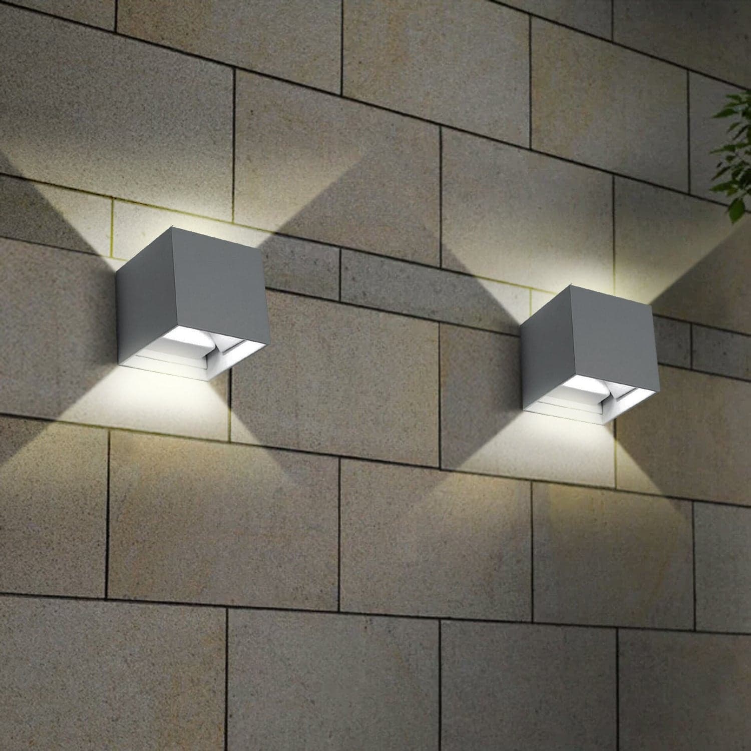 APPLIQUE LED CUBO GRIGIO LAMPADA DA PARETE 12W 1500L LUCE REGOLABILE UPDOWN IP65 in Lampade da parete Trade Shop italia - Napoli, commercioVirtuoso.it