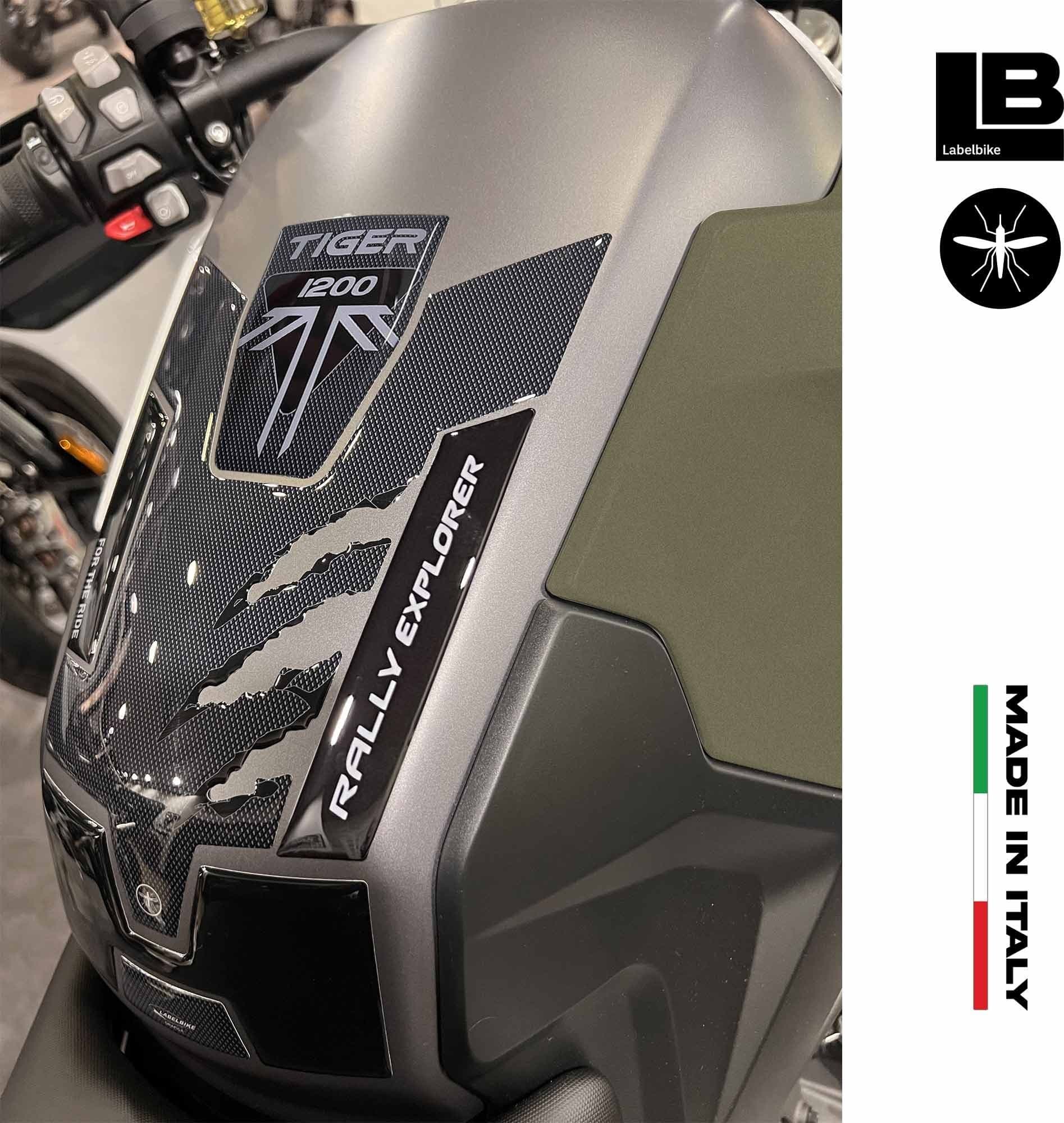 Kit Paraserbatoio moto compatibile con Triumph Tiger 1200 Rally Explorer 2022-23 in Decalcomanie adesivi e magneti LabelBike - Bibbiano, commercioVirtuoso.it