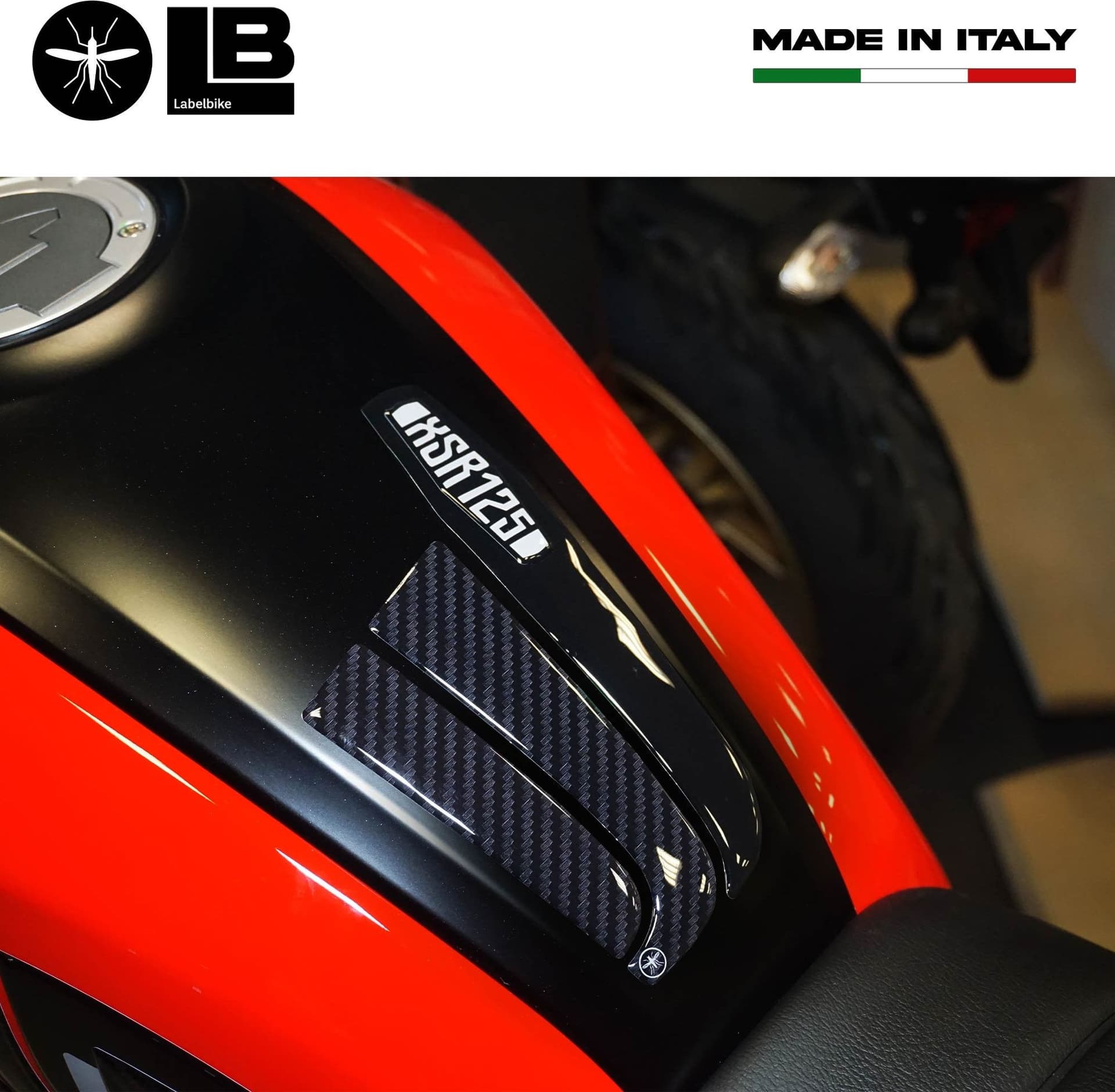 Paraserbatoio adesivo 3D Protezione serbatoio moto compatibile con Yamaha XSR125 in Decalcomanie adesivi e magneti LabelBike - Bibbiano, commercioVirtuoso.it