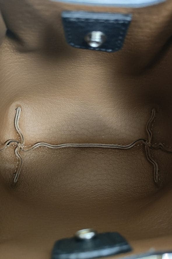 Gianni Chiarini Borse... Nero da donna in Borse a spalla Drestige - Casamassima, commercioVirtuoso.it