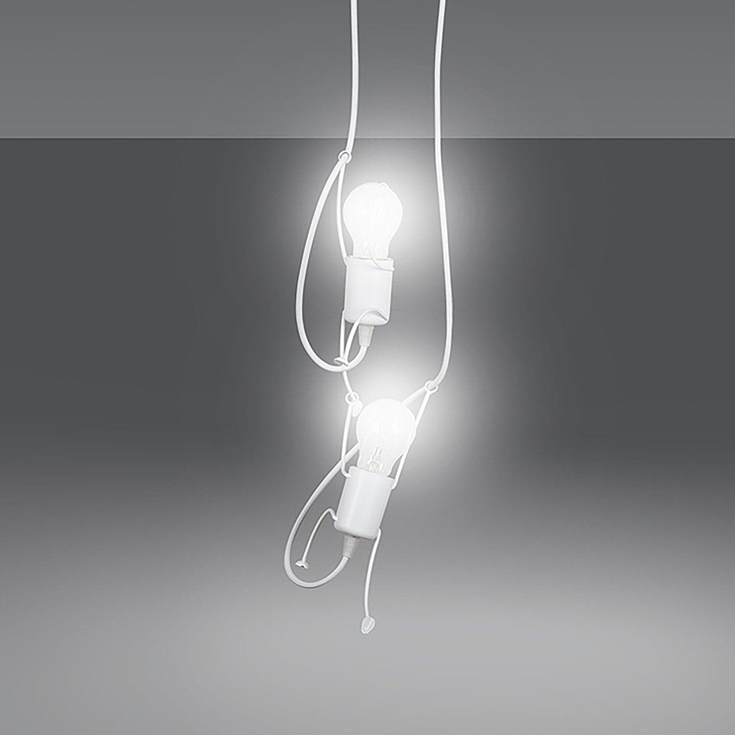 Sospensione 2 Luci Moderna Bobi In Acciaio Bianco E Cavi Bianchi A Figura Umana in Lampade a sospensione LuceArt - Montecorvino Pugliano, commercioVirtuoso.it