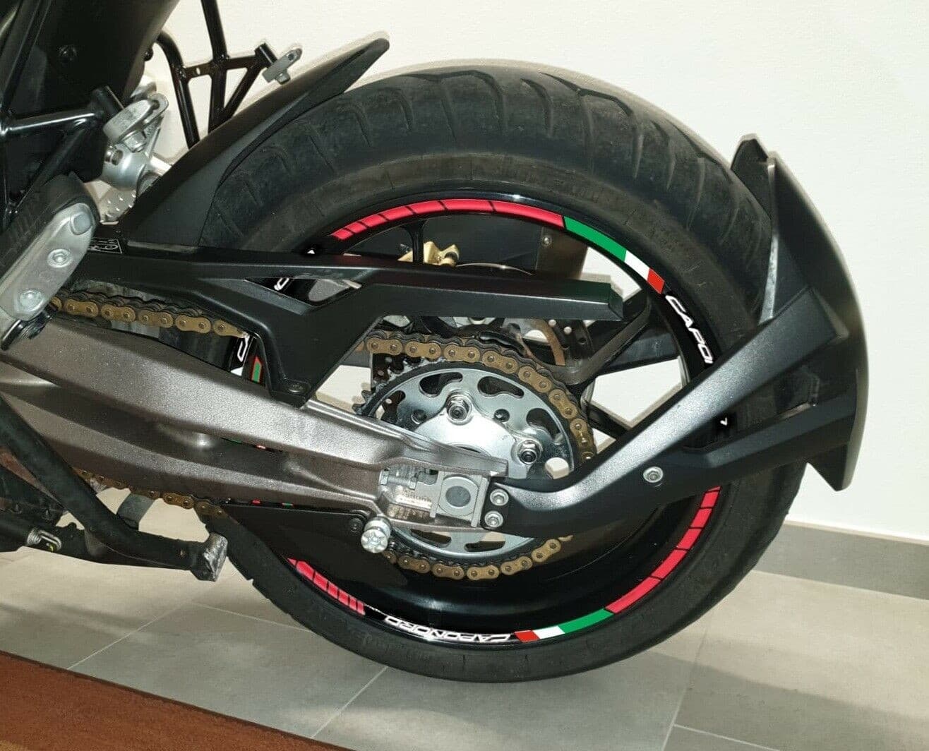 STRISCE ADESIVE per CERCHI MOTO 17" compatibili APRILIA CAPONORD 1200 2013-2016 in Decalcomanie adesivi e magneti LabelBike - Bibbiano, commercioVirtuoso.it
