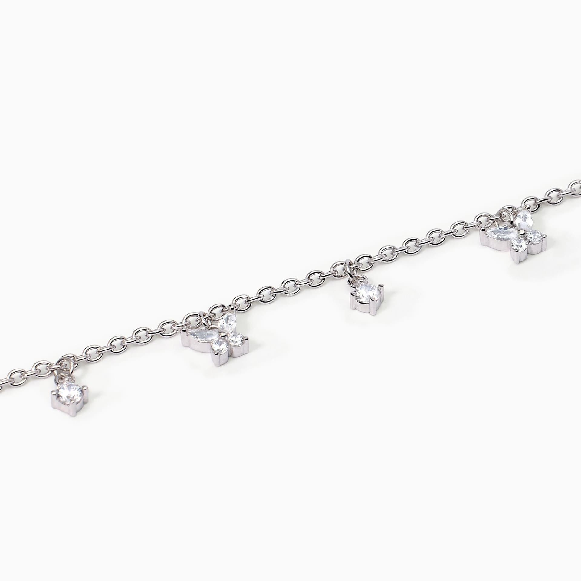 Mabina   -   Bracciale con charm bianchi SECRET GARDEN in Bracciali Alba Gioielli - Casoria, commercioVirtuoso.it