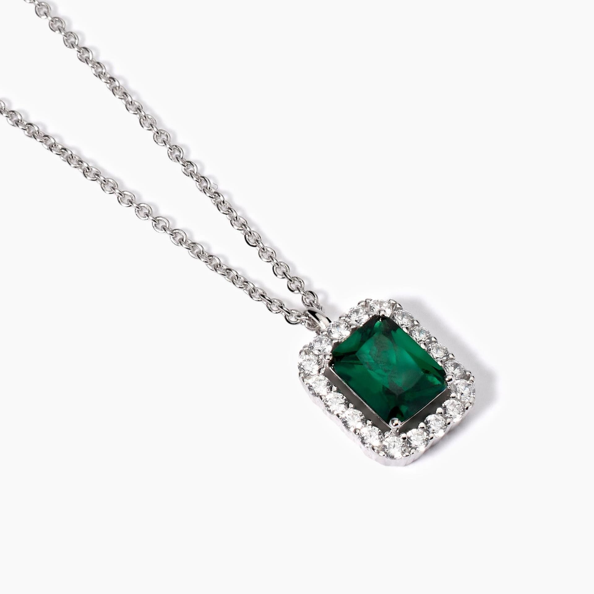 Mabina - Collana Girocollo con smeraldo sintetico e zirconi DESIDERIO INFINITO in Collane Alba Gioielli - Casoria, commercioVirtuoso.it