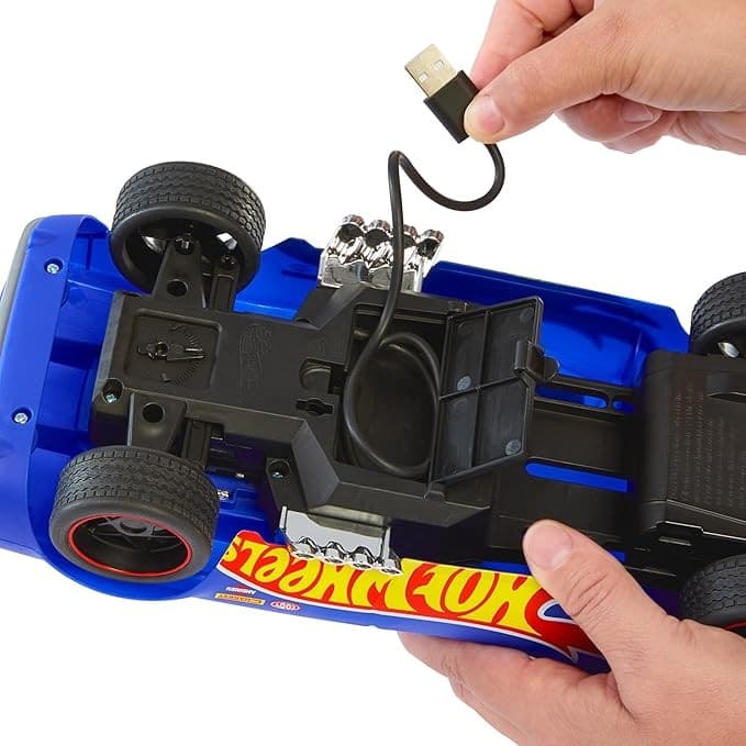 Mattel - Hot Wheels Macchina Telecomandata Rodger Dodger Veicolo RC in Auto Centro Bimbo - Siderno, commercioVirtuoso.it