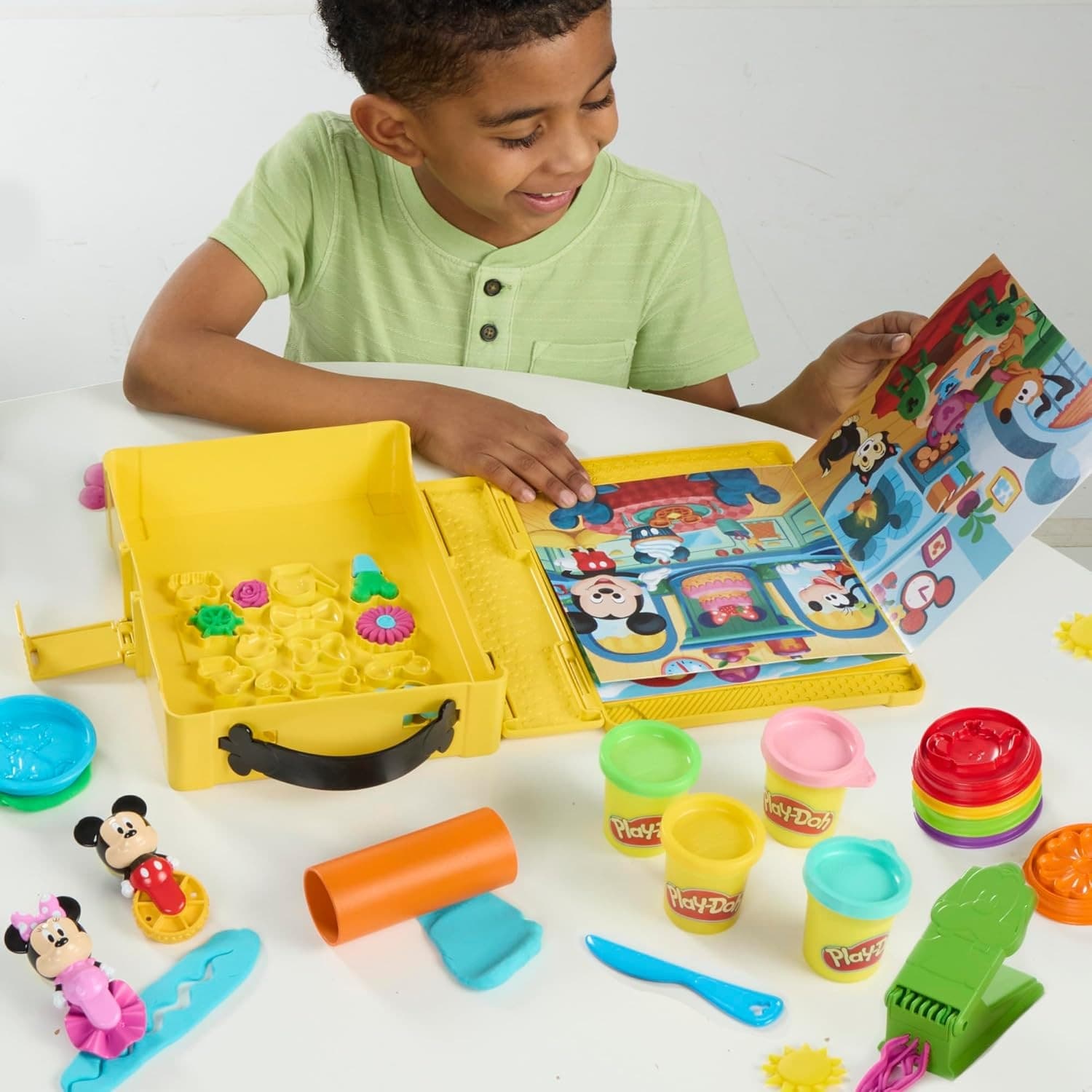 Hasbro - Play-Doh Disney Junior dai Forma a Una Storia in prodotto Centro Bimbo - Siderno, commercioVirtuoso.it