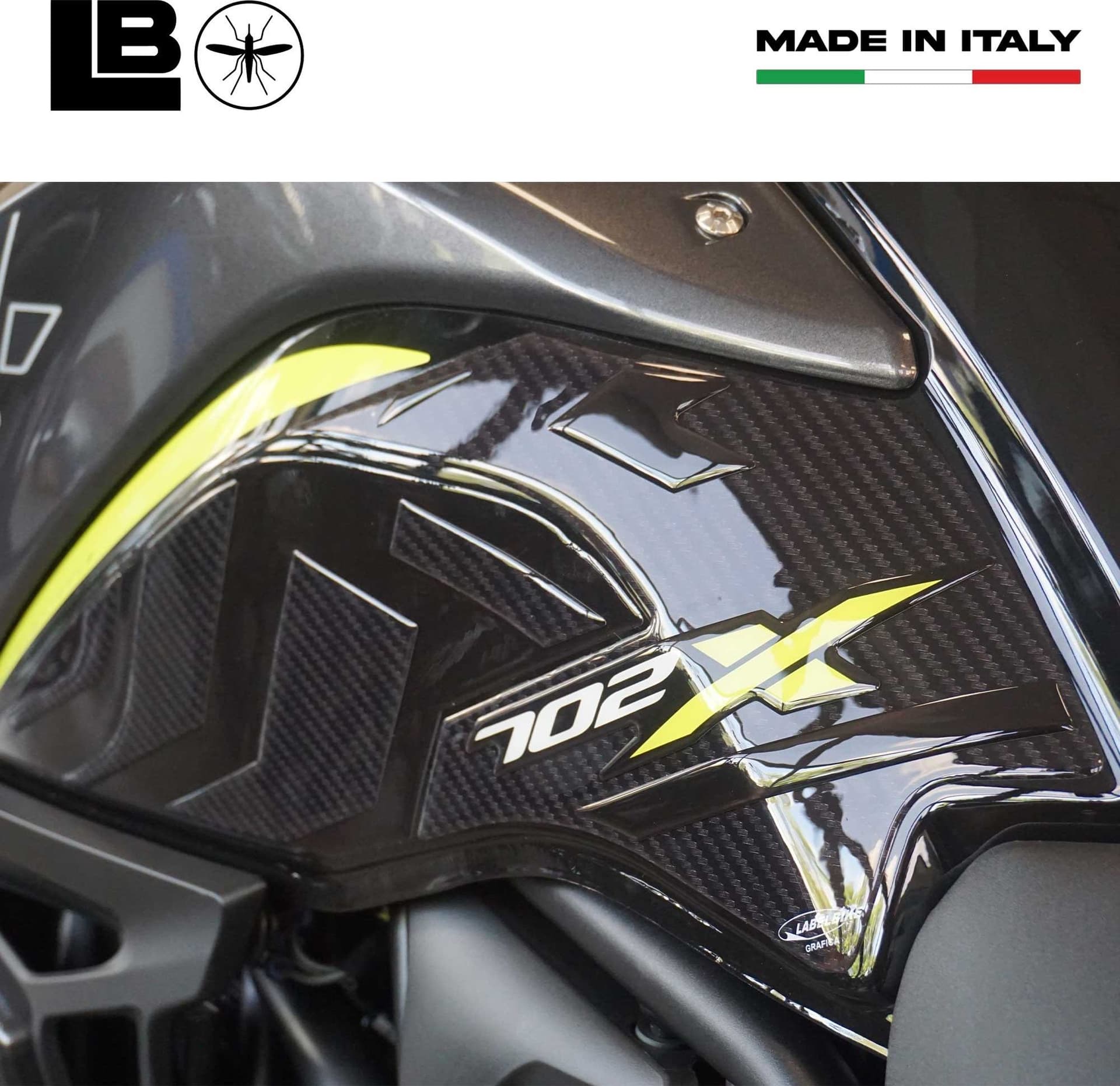 Adesivi 3D Protezioni laterali serbatoio moto compatibili con Benelli TRK 702X in Decalcomanie adesivi e magneti LabelBike - Bibbiano, commercioVirtuoso.it