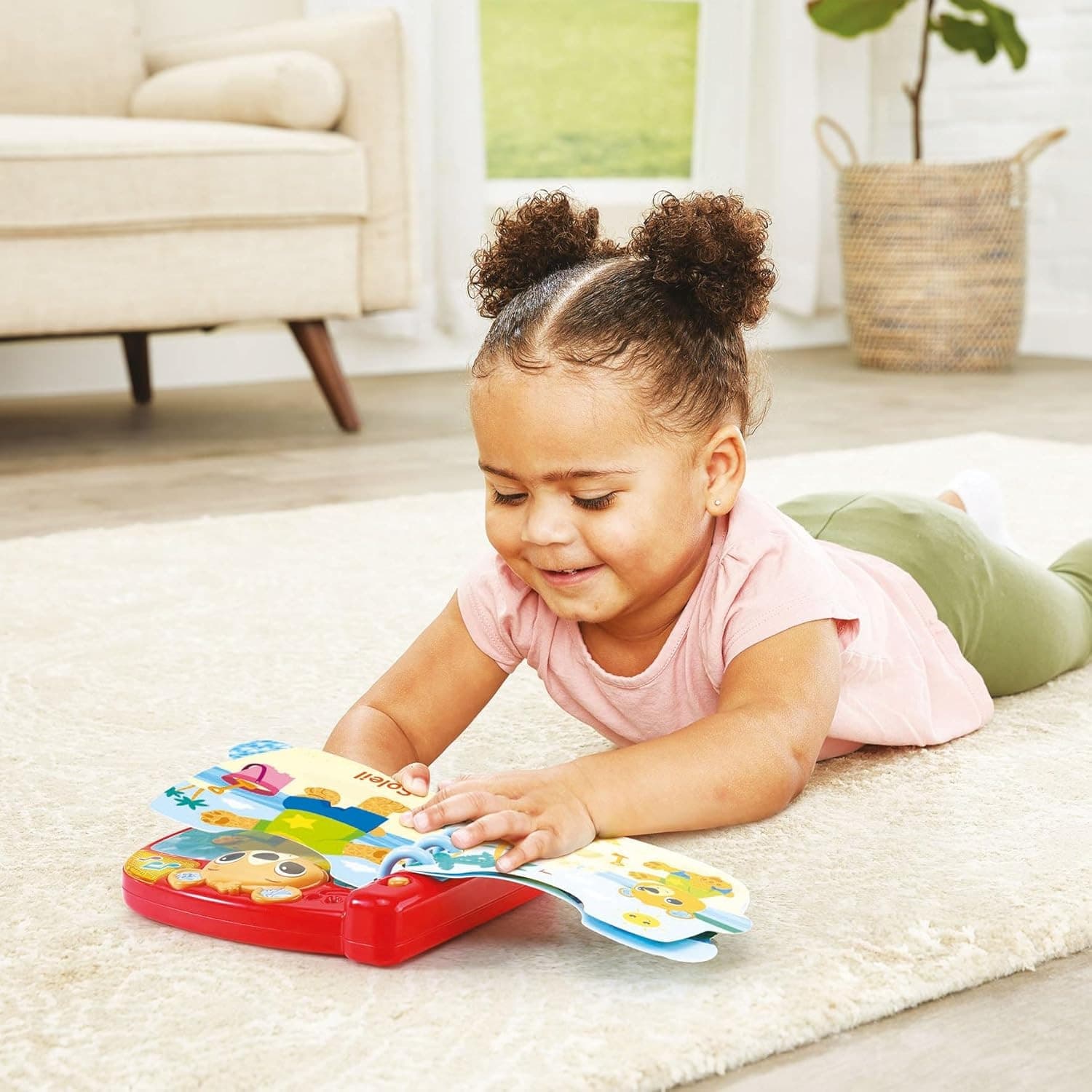 VTech - Libro Interattivo Come Mi Vesto Oggi? in prodotto Centro Bimbo - Siderno, commercioVirtuoso.it
