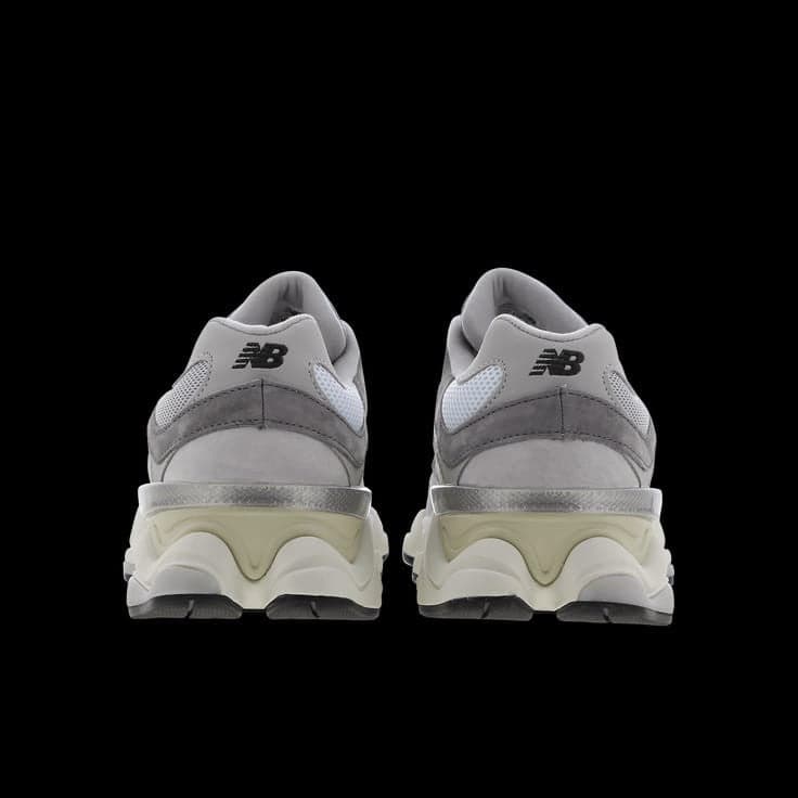 NEW BALANCE 9060 DONNA in Sneaker casual D'Avanzo Clazature - Nola, commercioVirtuoso.it