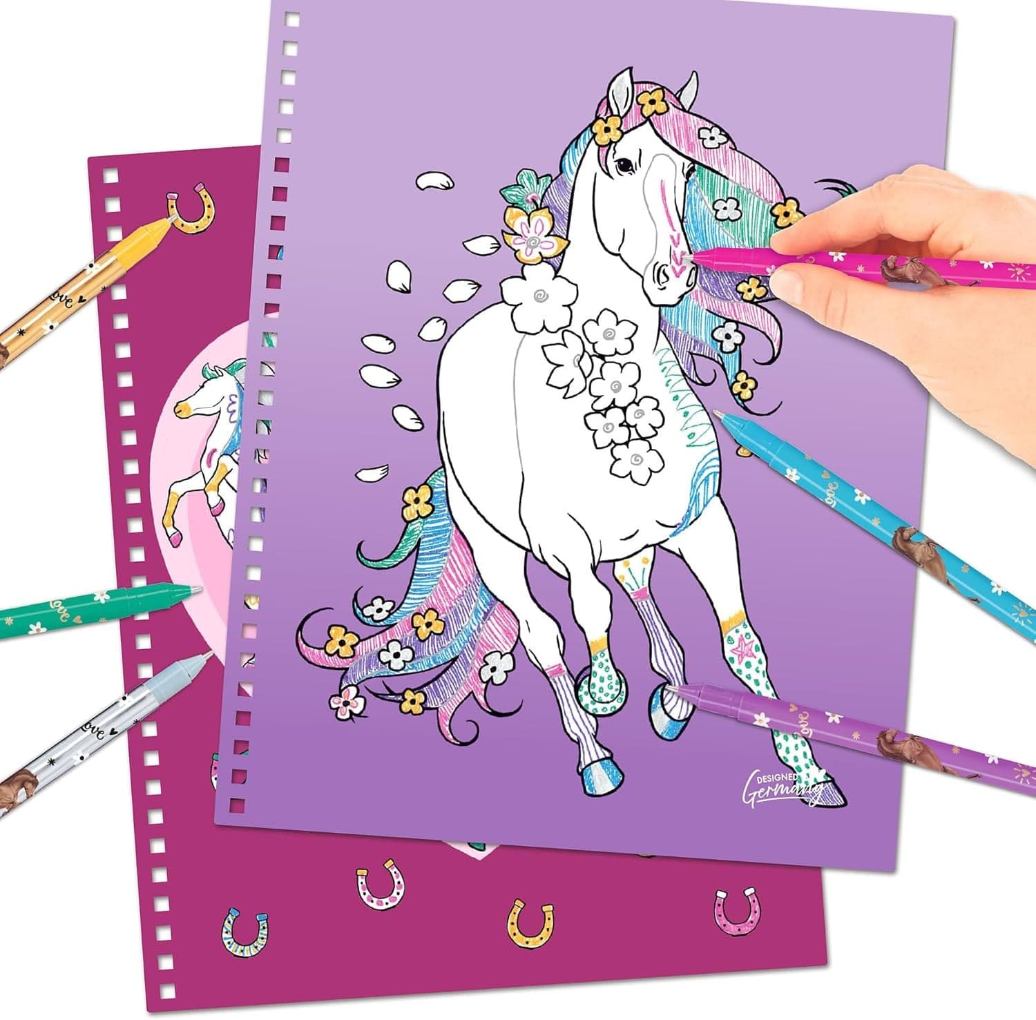 Depesche - Libro da Colorare Glitter Horses 12931 in prodotto Centro Bimbo - Siderno, commercioVirtuoso.it
