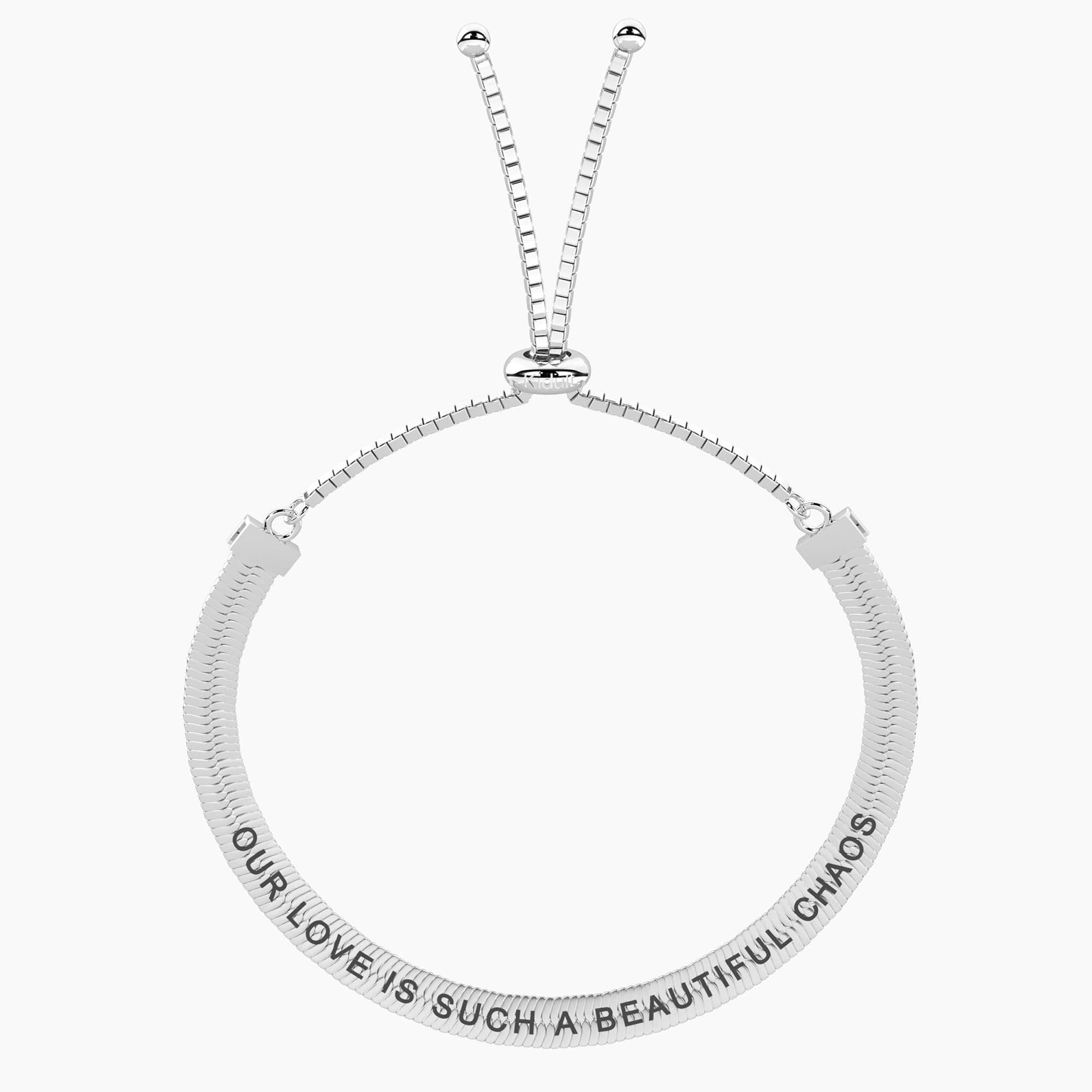 Kidult -  Bracciali a coppia elastici, per lui e lei con frase  AMORE | CAOS in Bracciali Alba Gioielli - Casoria, commercioVirtuoso.it