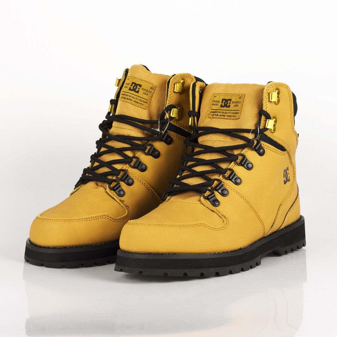 DC SHOES Scarpa Outdoor Uomo Boots Peary Wheat/black da uomo in Scarpe da Skateboard da uomo Drestige - Casamassima, commercioVirtuoso.it