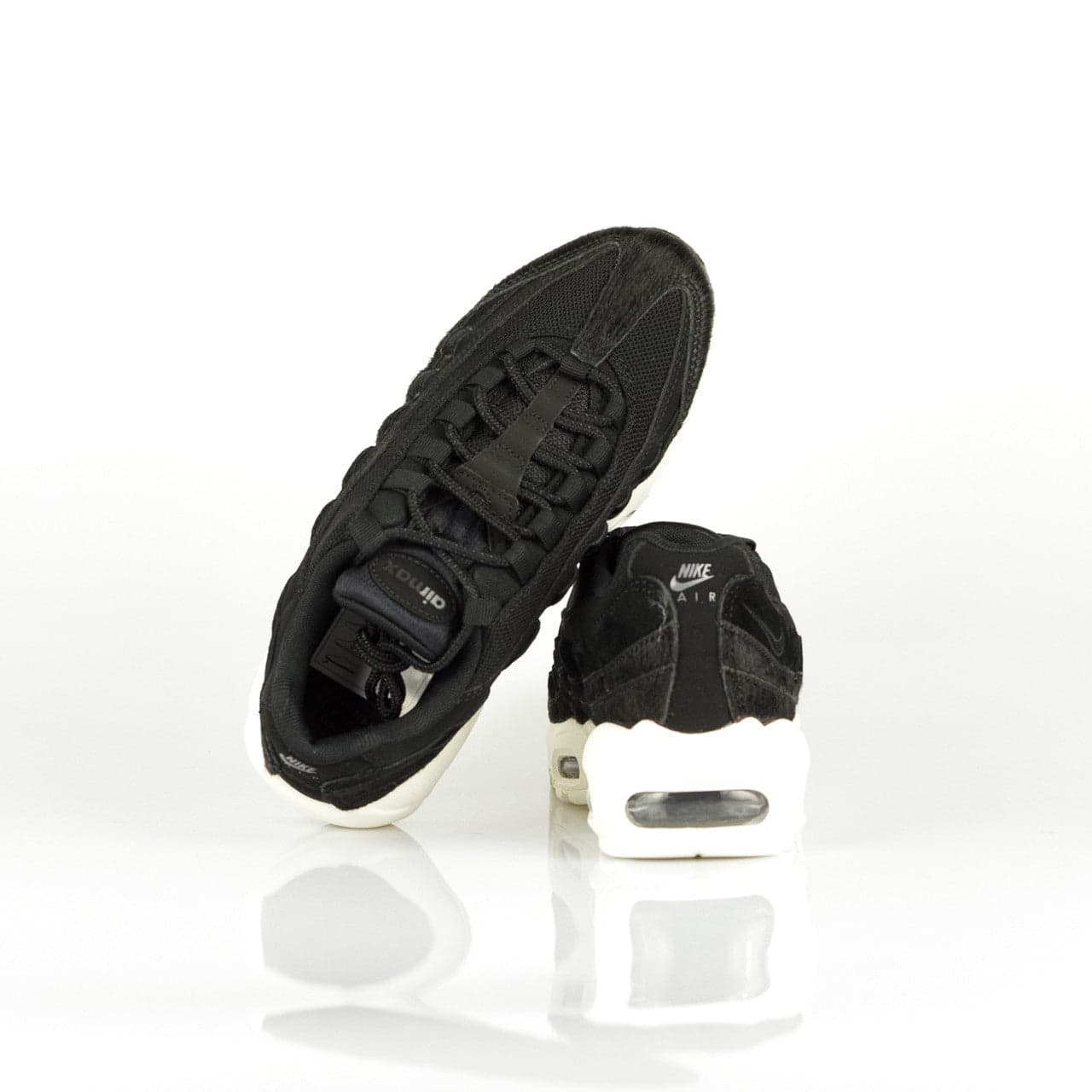 Nike Scarpa Bassa Donna Wmns Air Max 95 Lx Black/black/dark Grey/sail da donna in Scarpe da corsa su strada Drestige - Casamassima, commercioVirtuoso.it