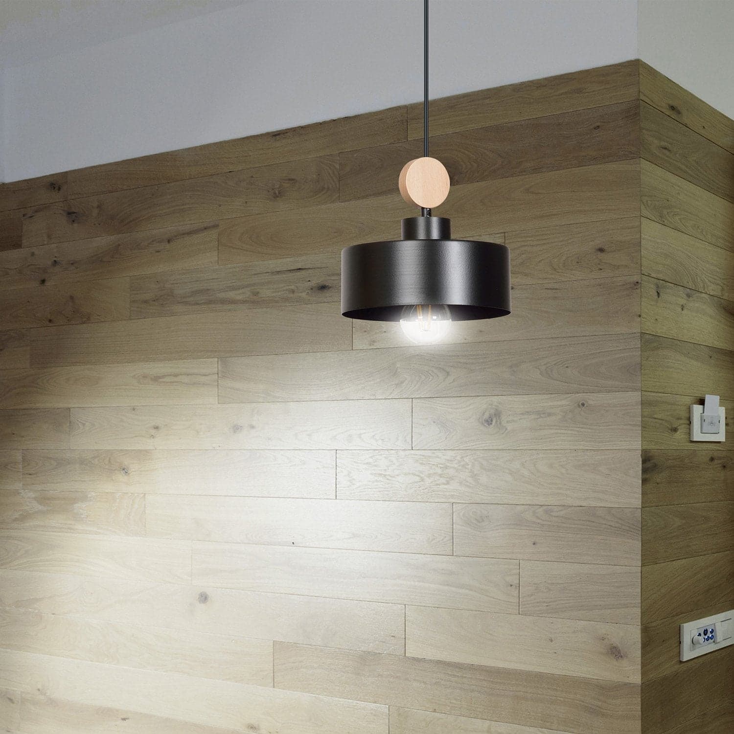 Sospensione 1 Luce Tuniso In Acciaio Nero E Legno Naturale in Lampade a sospensione LuceArt - Montecorvino Pugliano, commercioVirtuoso.it