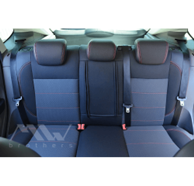 Set coprisedili su misura per Ford Kuga Mk1 (2008-2013) in Set per interni Autooggetti.it - Roma, commercioVirtuoso.it