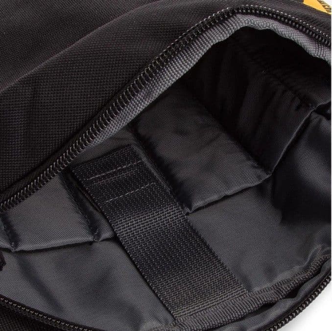 CATERPILLAR CAT Tablet Bag 83614 - Nero in Borse Messenger 3A Moda Mare Sport - Bellaria Igea Marina, commercioVirtuoso.it