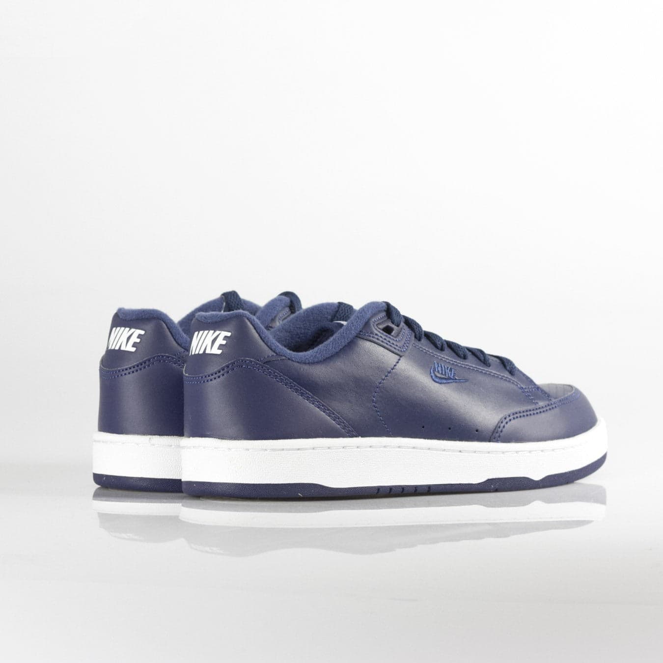 Nike Scarpa Bassa Uomo Grandstand Ii Navy/navy/white/neutral Grey da uomo in Sneaker casual Drestige - Casamassima, commercioVirtuoso.it