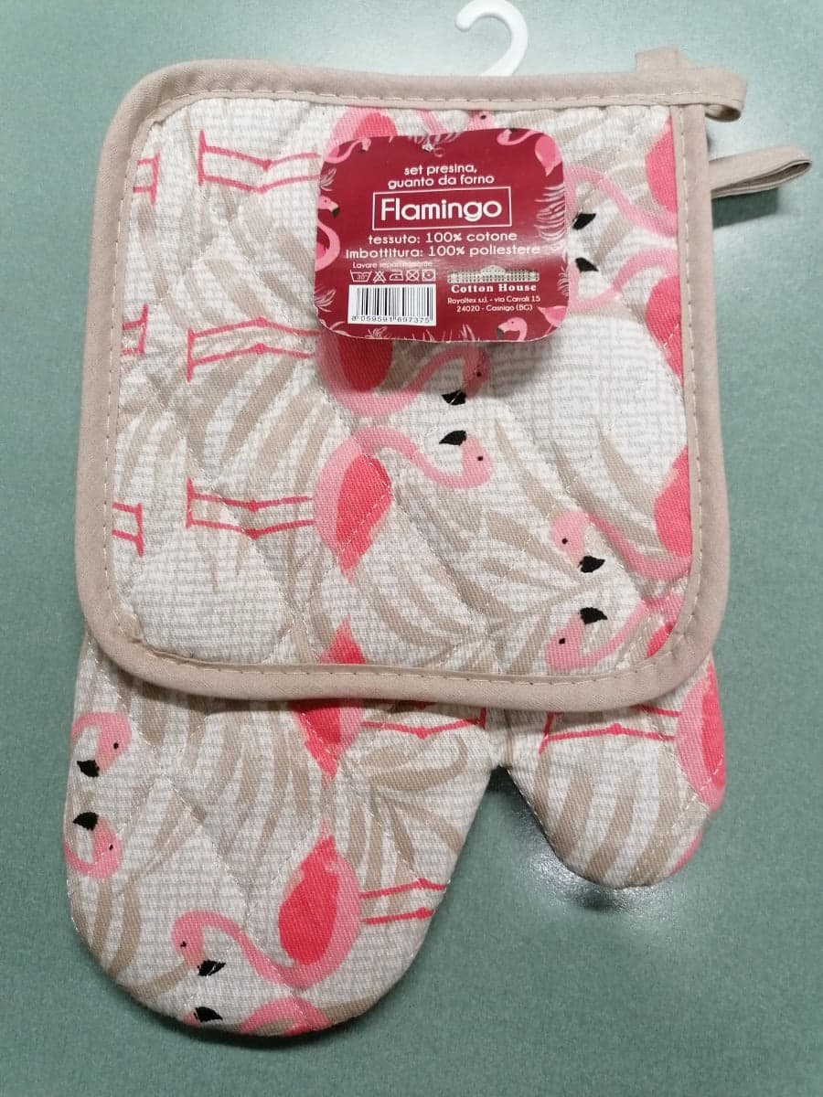 COTTON HOUSE - SET PRESINA E GUANTO DA FORNO FLAMINGO IN COTONE in Presine e guanti da forno Stockdoc - Terni, commercioVirtuoso.it