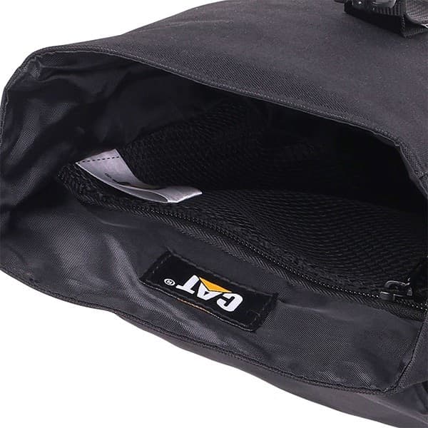 CAT Borsello unisex Mangla Shoulder Bag Core X line 84566 Black in Borse a spalla 3A Moda Mare Sport - Bellaria Igea Marina, commercioVirtuoso.it