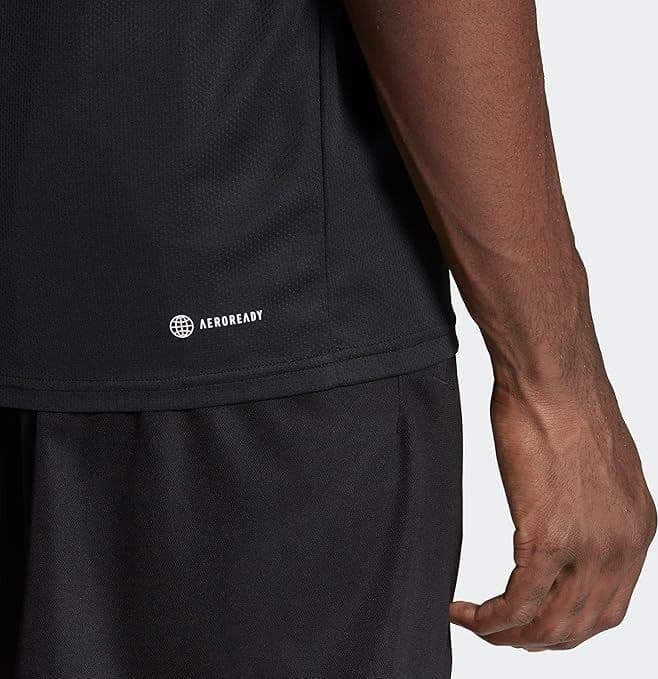 T-shirt da allenamento Train Essentials 3-Stripes - Nero adidas in T-Shirt 3A Moda Mare Sport - Bellaria Igea Marina, commercioVirtuoso.it