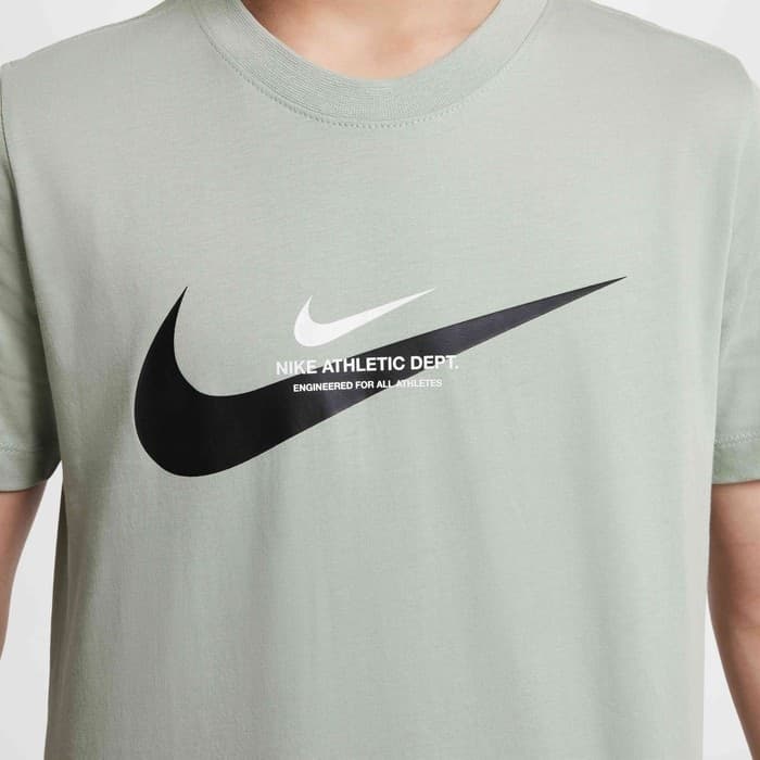 Nike Top B NSW Si Graphic Tee, Jade Horizon, HV6970'370 in T-Shirt 3A Moda Mare Sport - Bellaria Igea Marina, commercioVirtuoso.it
