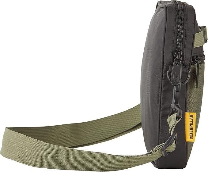 Caterpillar Borsello a tracolla CAT Utility Messanger Bag Army/Black in Borse a spalla 3A Moda Mare Sport - Bellaria Igea Marina, commercioVirtuoso.it