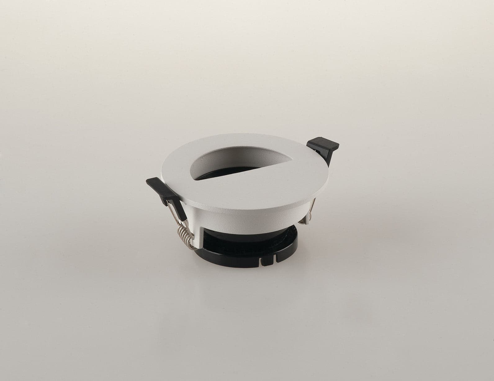 Struttura incasso bianco foro mezza luna 8,5x4,2cm in Faretti da soffitto Led Mall Home - Napoli, commercioVirtuoso.it