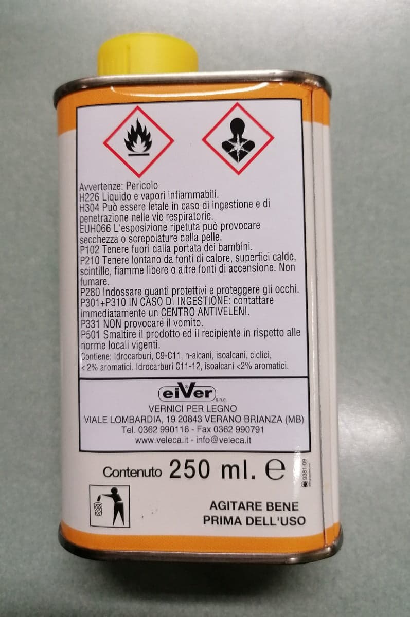 VELECA - TORNABELLO PROTETTIVO RAVVIVANTE PER ESTERNO 250 ML in Oli Stockdoc - Terni, commercioVirtuoso.it