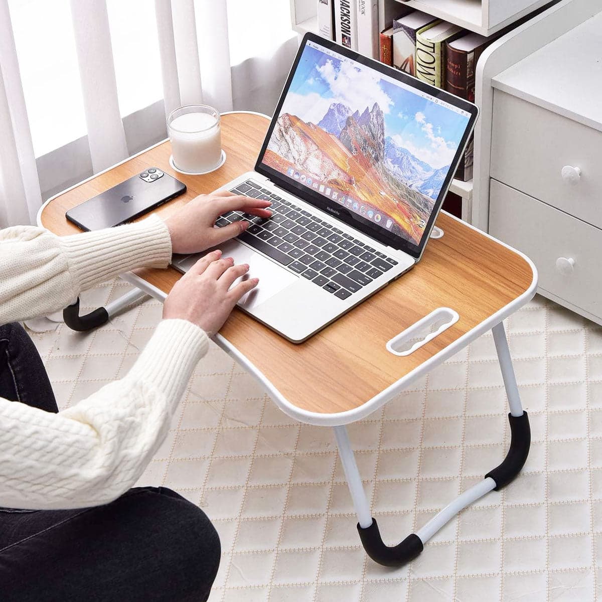 Tavolino Mini Scrivania Vassoio da Letto per PC Tablet Colazione Pieghevole Noce in Vassoi per la colazione e da letto Danyx - Casoria, commercioVirtuoso.it