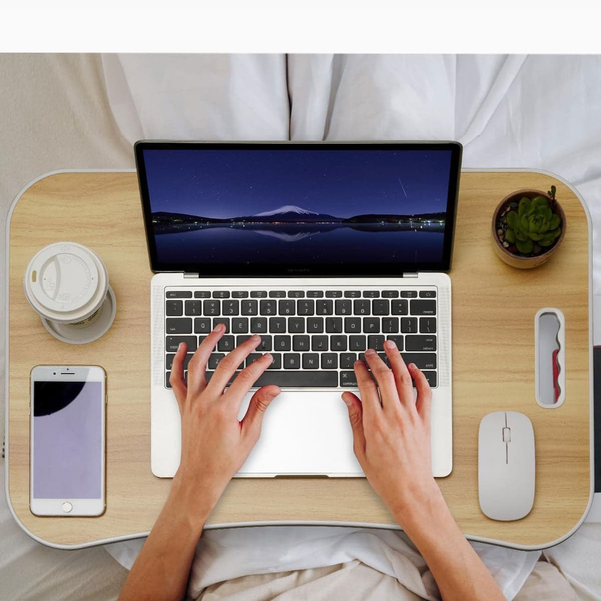 Tavolino Mini Scrivania Vassoio da Letto per PC Tablet Colazione Pieghevole Noce in Vassoi per la colazione e da letto Danyx - Casoria, commercioVirtuoso.it