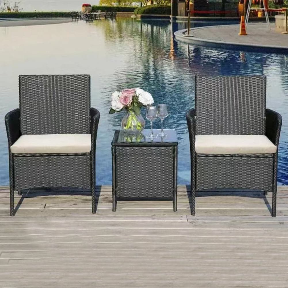 Set da Giardino 2 Poltrone 1 Tavolino Rattan Intrecciato Grigio e Cuscini Beige in Divanetti Danyx - Casoria, commercioVirtuoso.it