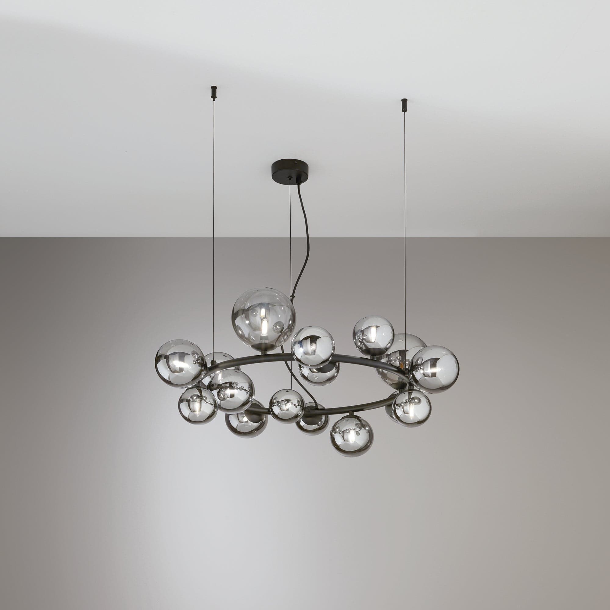 Lampadario a sospensione diffusori in vetro soffiato Nera 16Xg9 82X161X12Cm in Lampade a sospensione Led Mall Home - Napoli, commercioVirtuoso.it