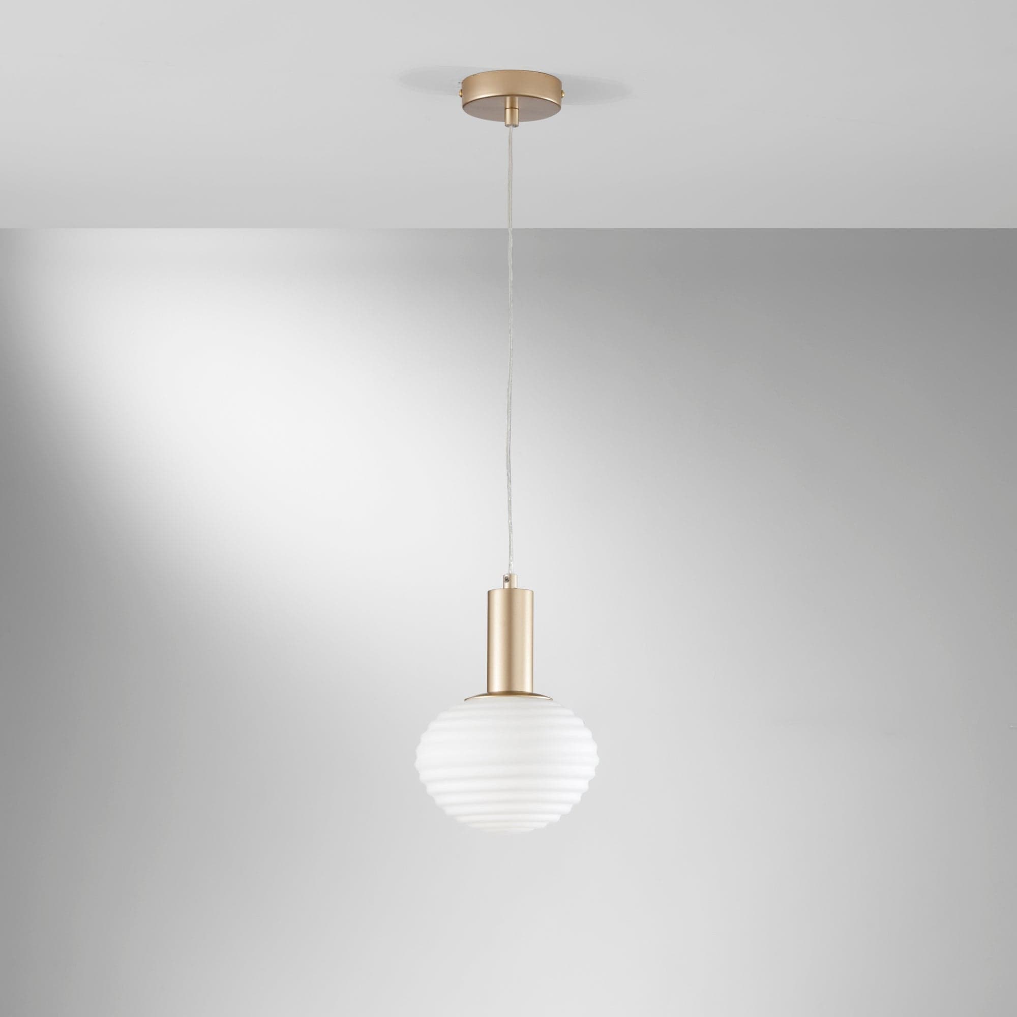 Lampadario a Sospensione Oro 1Xe27 10X18X150Cm in Lampade a sospensione Led Mall Home - Napoli, commercioVirtuoso.it