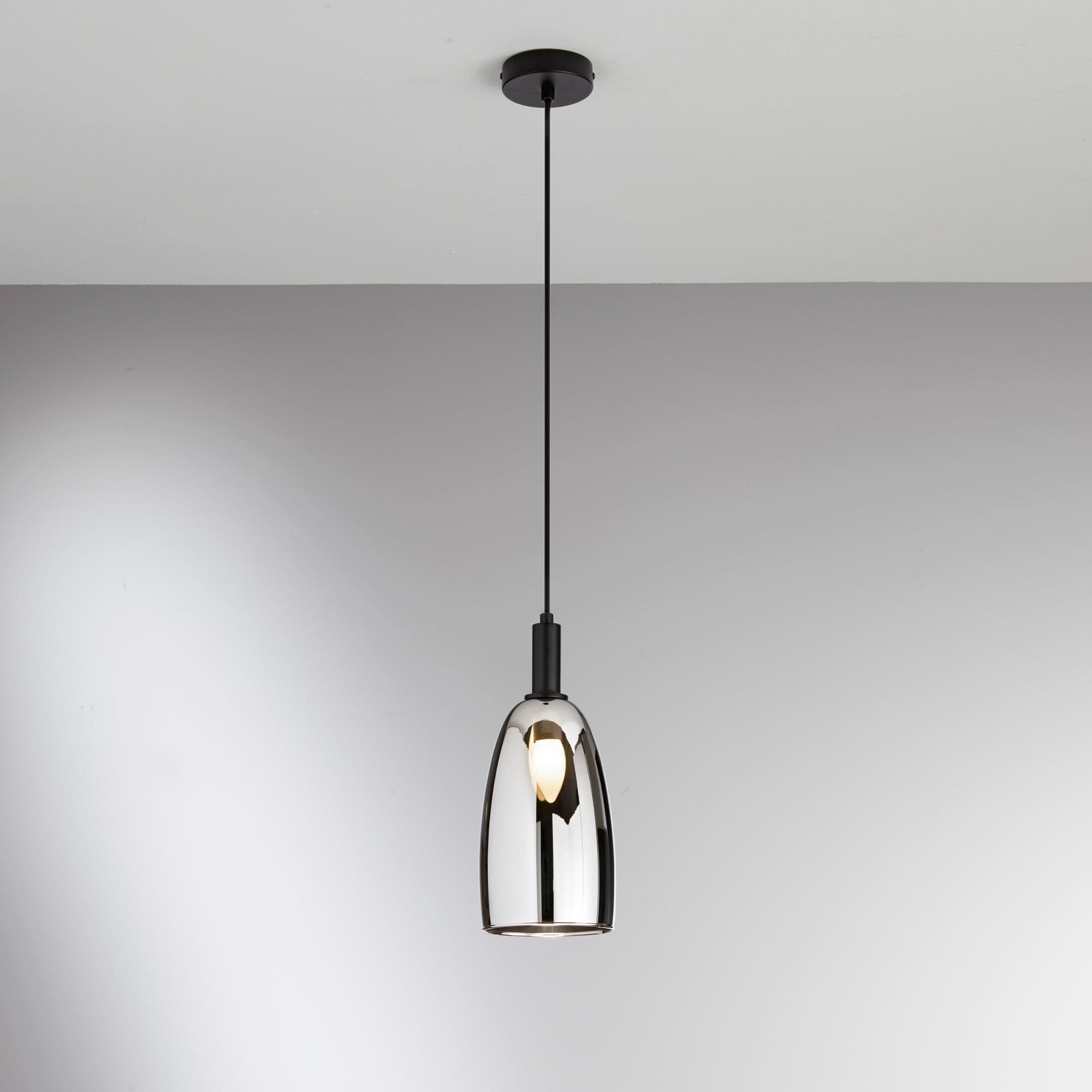 Lampadario a sospensione a luce singola Nera 1Xe14 14X24X150Cm in Lampade a sospensione Led Mall Home - Napoli, commercioVirtuoso.it