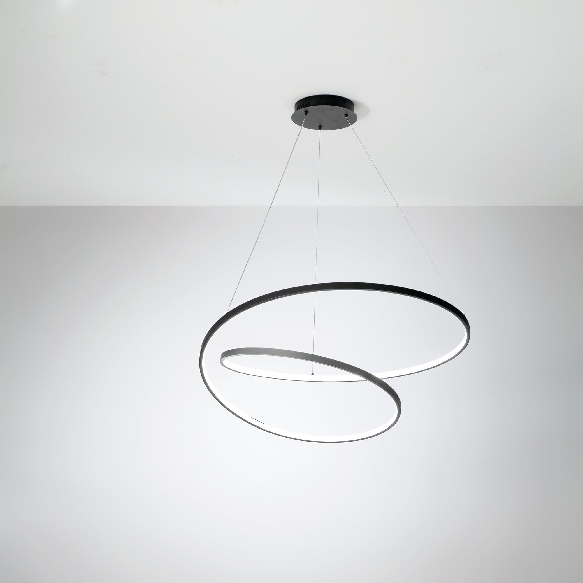 Lampadario a sospensione Led cct Nera 60W 8000Lm 80X11,2X150Cm in Lampade a sospensione Led Mall Home - Napoli, commercioVirtuoso.it