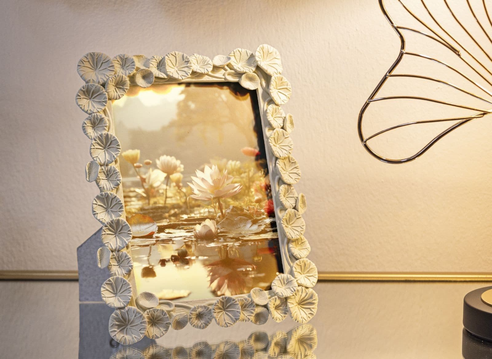 Cornice Lotus Cm 20,8X2X25,9 (Misura Interna Cm 15X20) in Cornici per poster Led Mall Home - Napoli, commercioVirtuoso.it