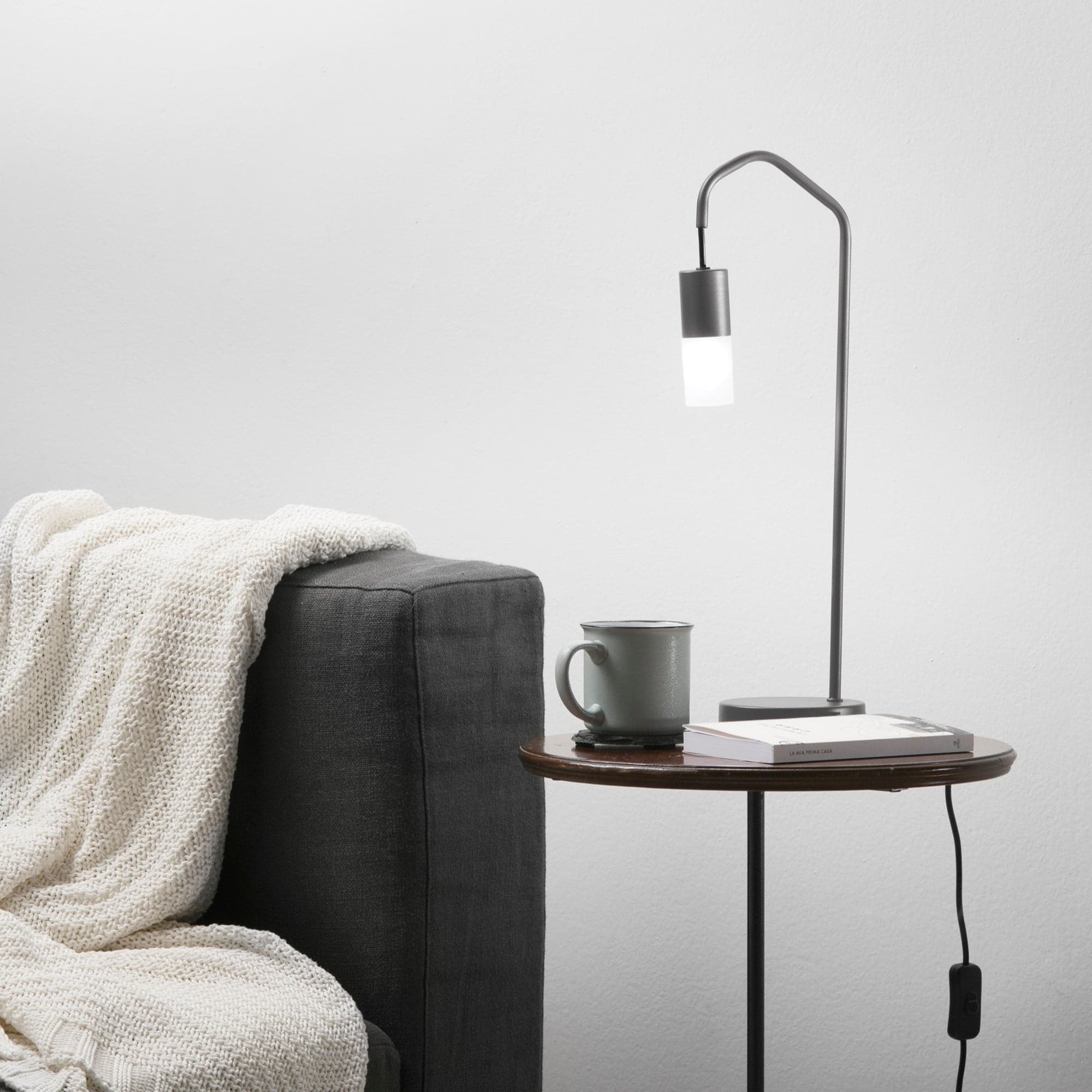 Lampada da tavolo moderna acrilico e metallo nero 48X17CM in Lampade da tavolo e abat-jour Led Mall Home - Napoli, commercioVirtuoso.it