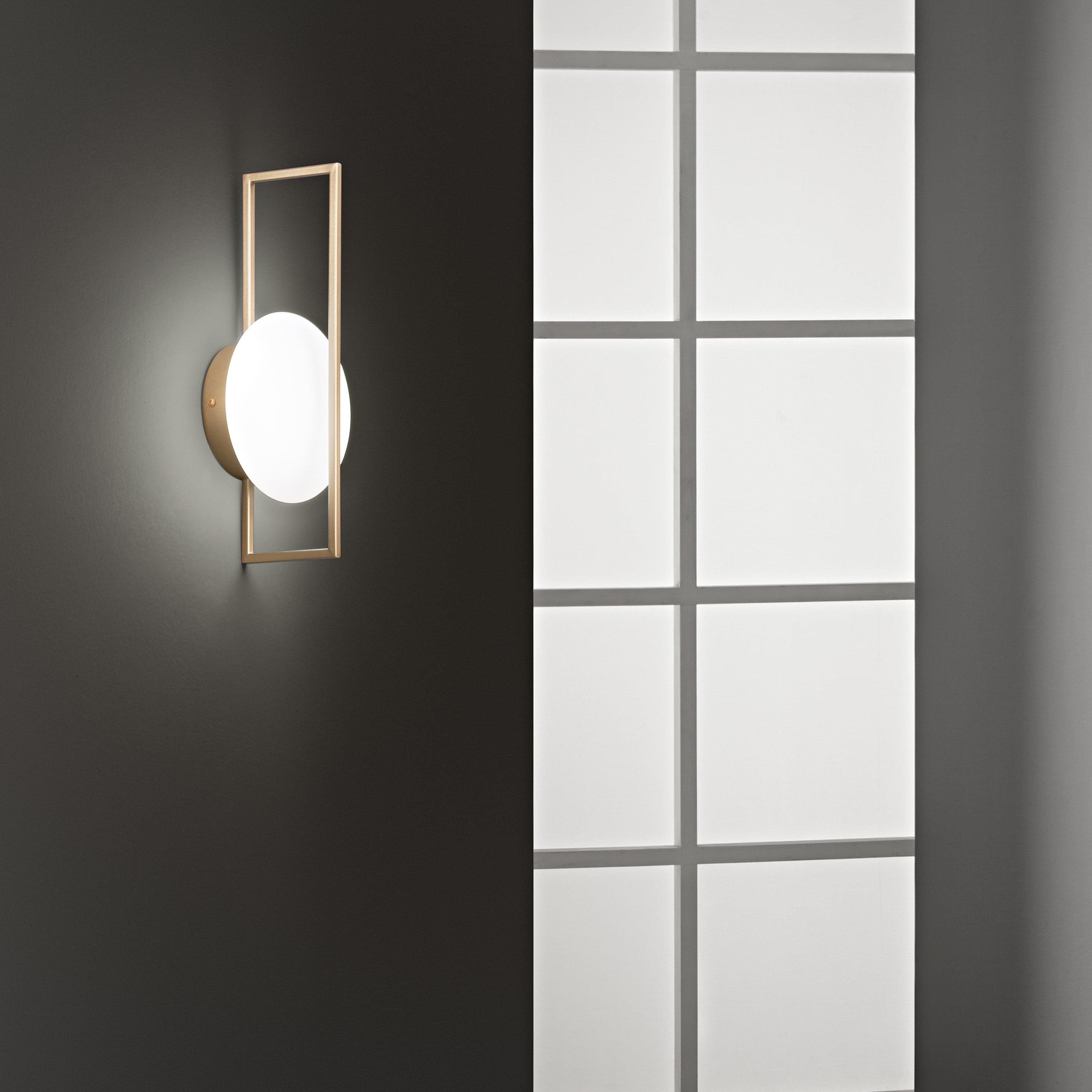 Applique Led in metallo e acrilico 12W cct 34,5X10Cm in Applique Led Mall Home - Napoli, commercioVirtuoso.it
