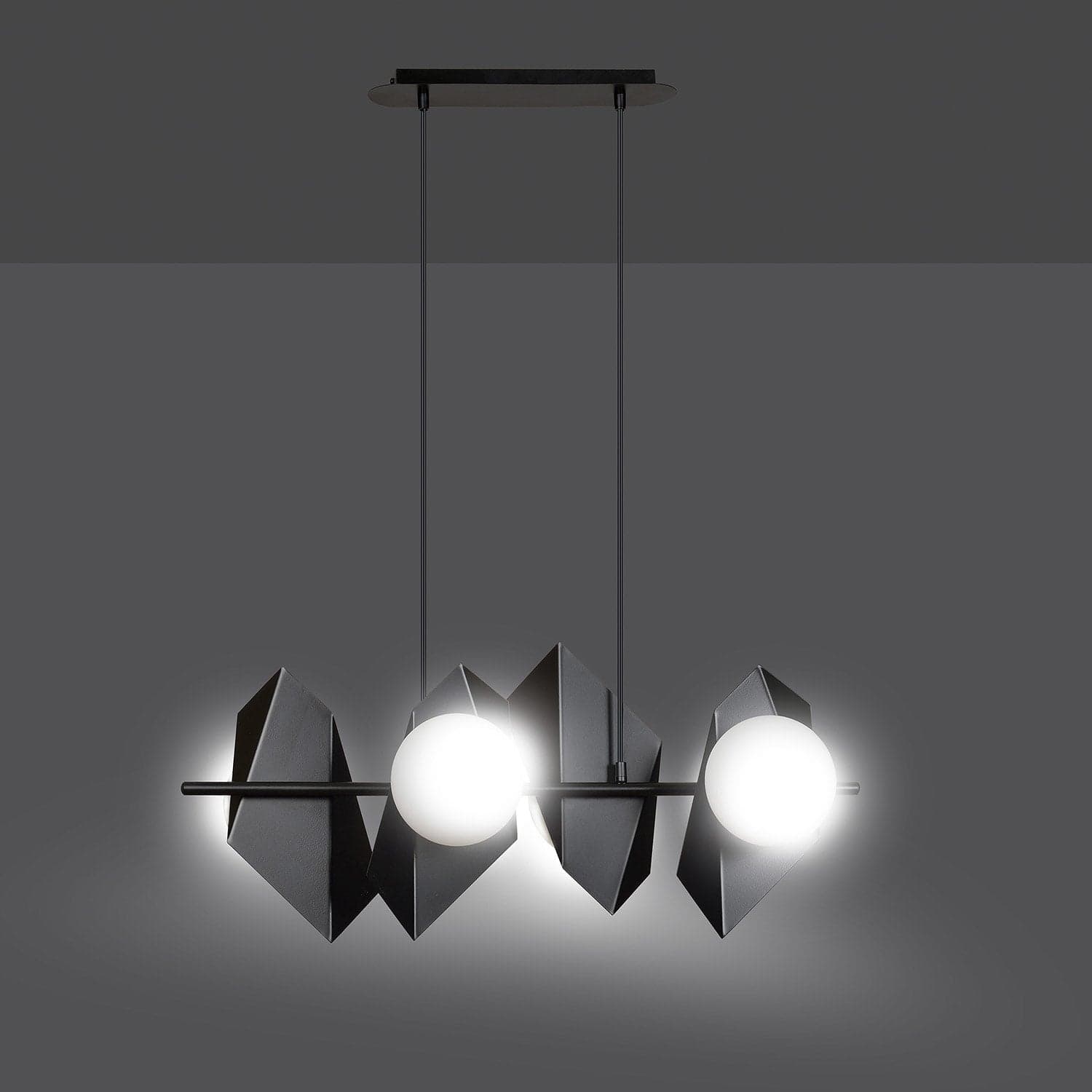 Lampadario 4 Luci Moderno Drifton In Acciaio Nero E Sfere Vetro Opalino in Lampadari LuceArt - Montecorvino Pugliano, commercioVirtuoso.it