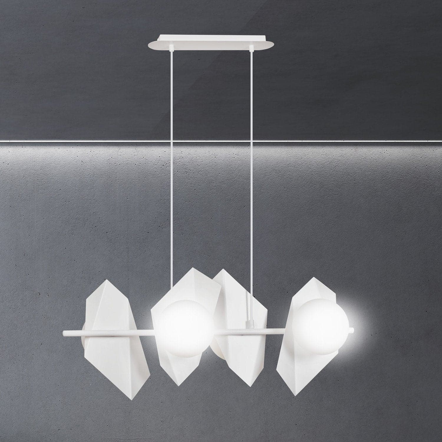 Lampadario 4 Luci Moderno Drifton In Acciaio Bianco E Sfere Vetro Opalino in Lampade a sospensione LuceArt - Montecorvino Pugliano, commercioVirtuoso.it