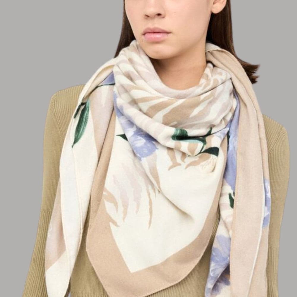 Liu Jo foulard beige floro zebrato 120X120 2F5075T0300 in Sciarpe Prodotti di Classe - Nocera Superiore, commercioVirtuoso.it