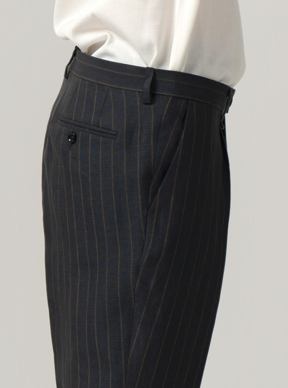 LAB001 Abito Uomo Lab001 Rever Lancia Lino da uomo in Abiti Drestige - Casamassima, commercioVirtuoso.it