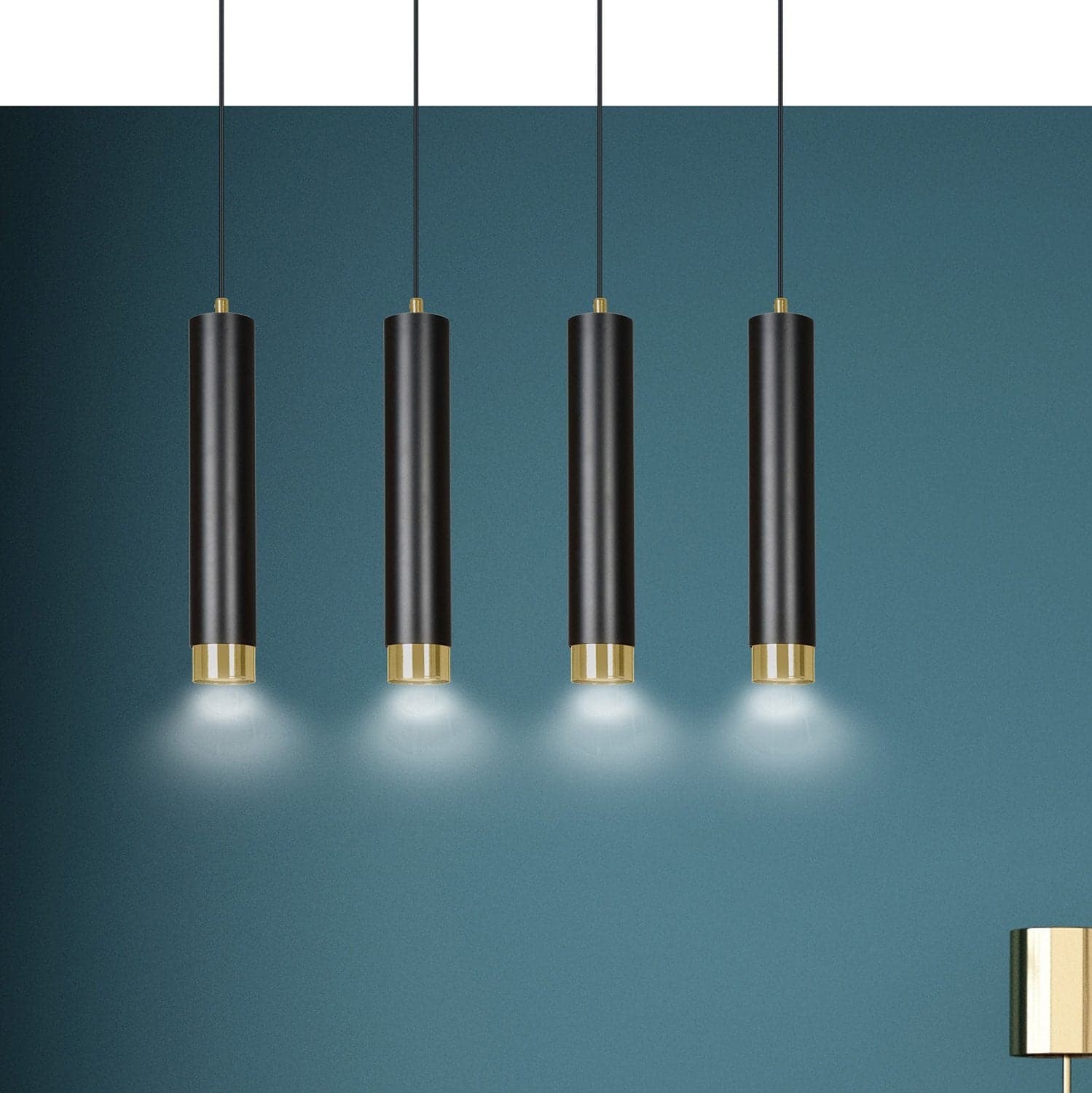 Lampadario 4 Luci Kibo In Acciaio Nero E Tubolari In Nero E Oro in Lampade a sospensione LuceArt - Montecorvino Pugliano, commercioVirtuoso.it