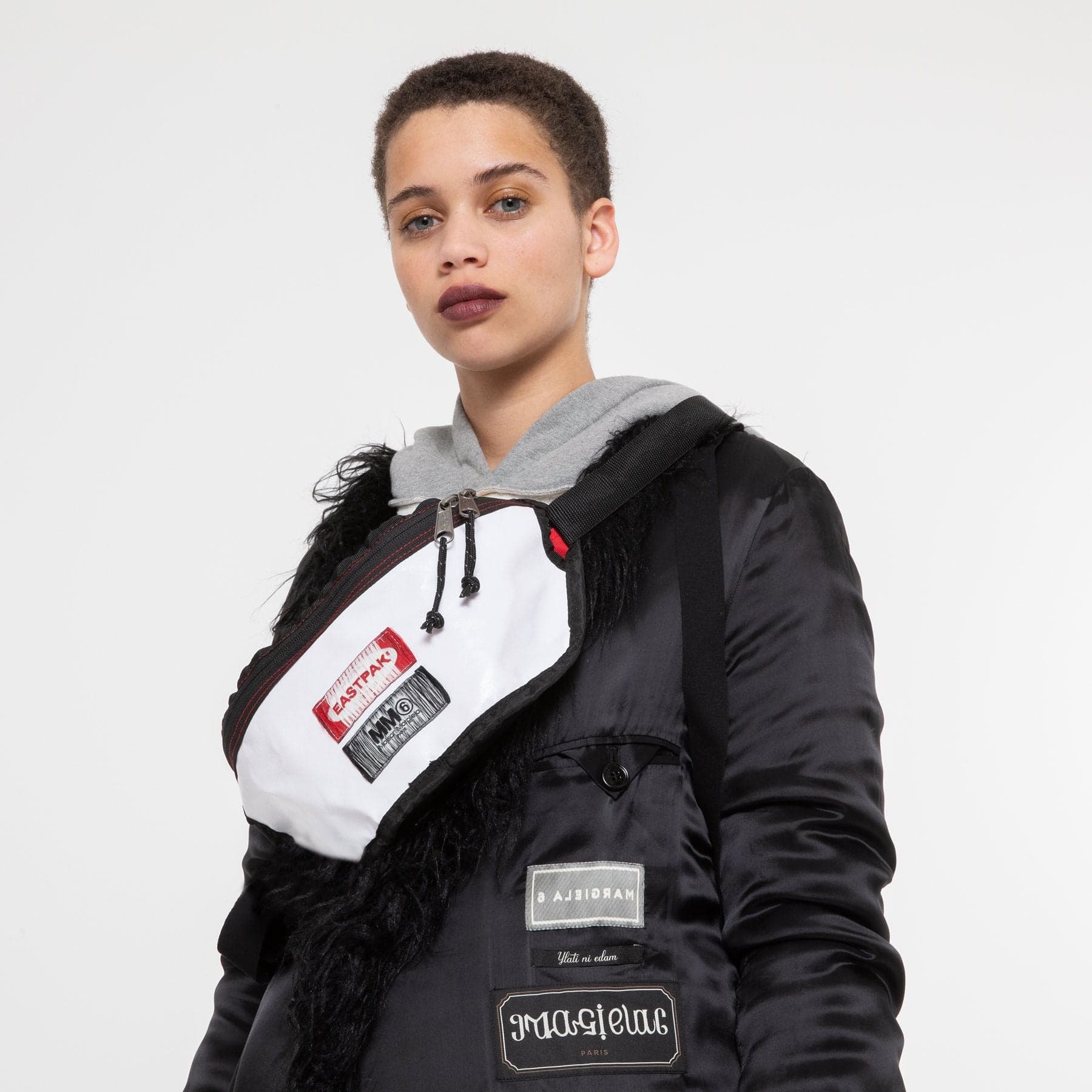 EASTPAK Marsupio Springer MM6 Red White Reversible da uomo in Marsupi alla moda Drestige - Casamassima, commercioVirtuoso.it