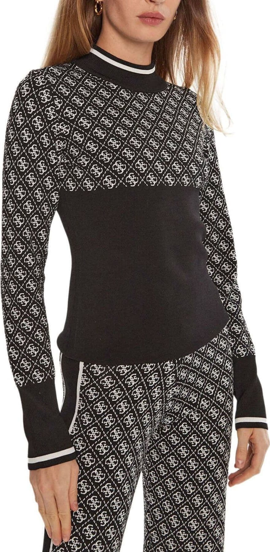 GUESS MAGLIONE LOGATO da donna in Maglioni Drestige - Casamassima, commercioVirtuoso.it