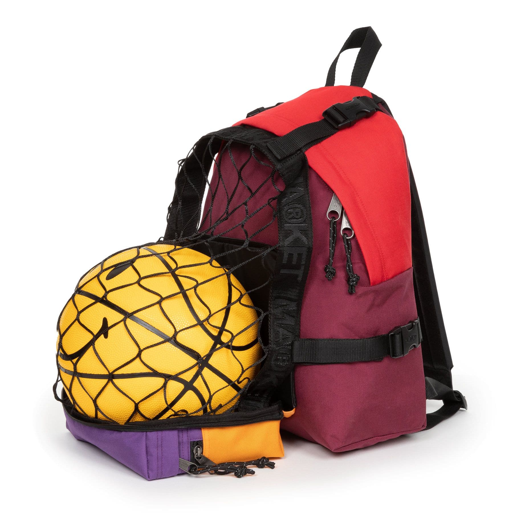 EASTPAK Zaino MARKET Basketball da donna in Zaini Casual Drestige - Casamassima, commercioVirtuoso.it