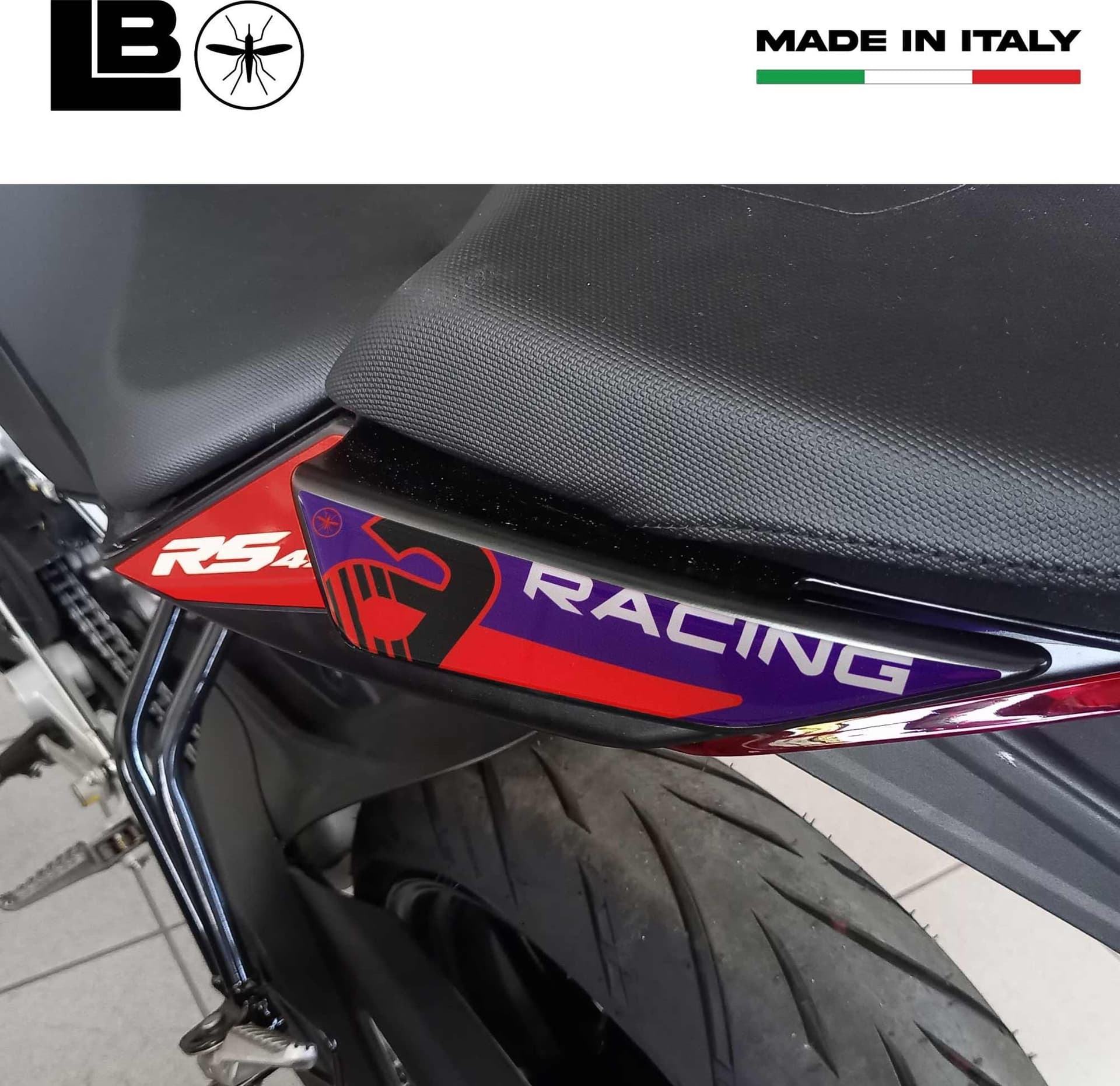 Adesivi Gel 3D protezioni Maniglie moto compatibili con Aprilia RS 457 2024 in Paraserbatoio LabelBike - Bibbiano, commercioVirtuoso.it