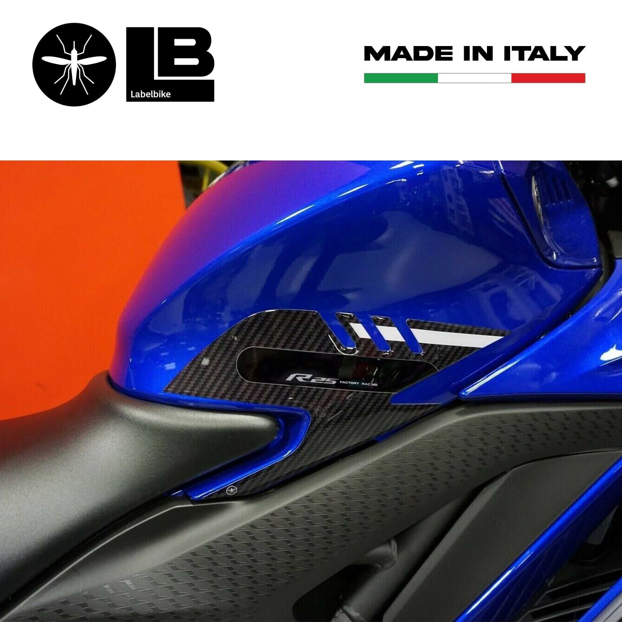Adesivi 3D Protezioni laterali serbatoio compatibili con Yamaha YZF R25 2019-23 in Protezioni copriserbatoio LabelBike - Bibbiano, commercioVirtuoso.it