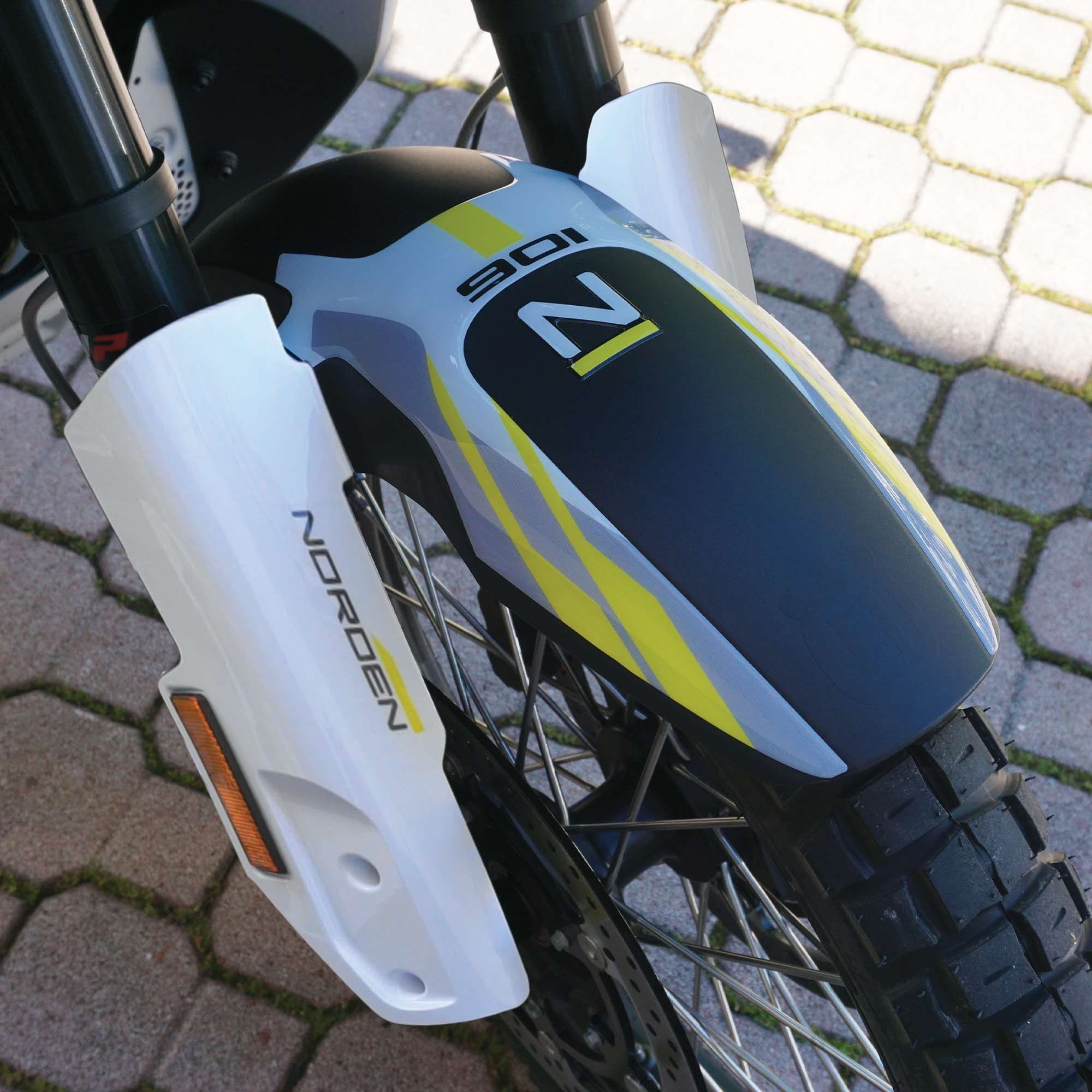 Kit adesivi 3D Protezioni per moto compatibili con Husqvarna Norden 901 2024 in Decalcomanie adesivi e magneti LabelBike - Bibbiano, commercioVirtuoso.it
