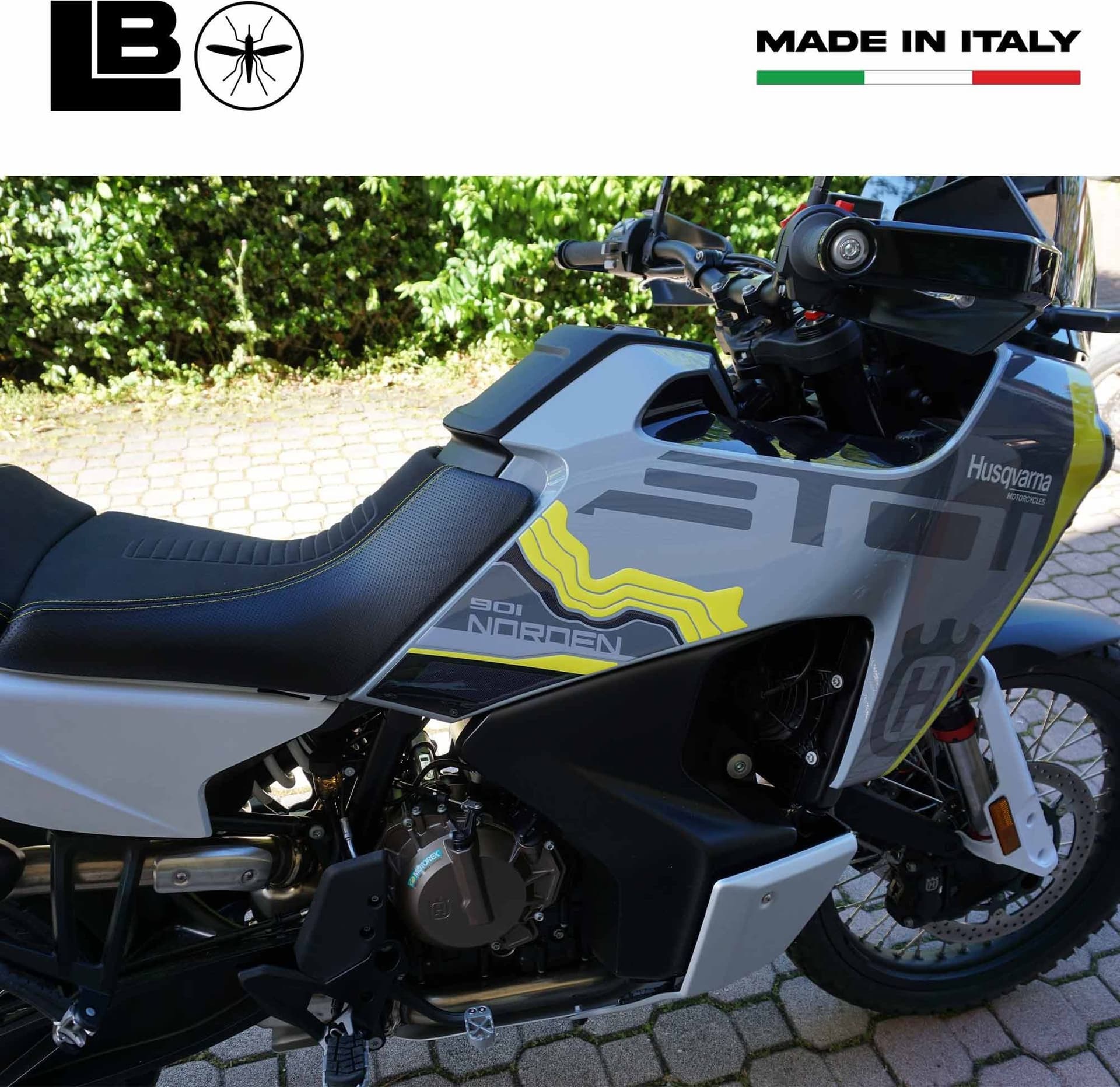 Kit adesivi 3D Protezioni per moto compatibili con Husqvarna Norden 901 2024 in Decalcomanie adesivi e magneti LabelBike - Bibbiano, commercioVirtuoso.it